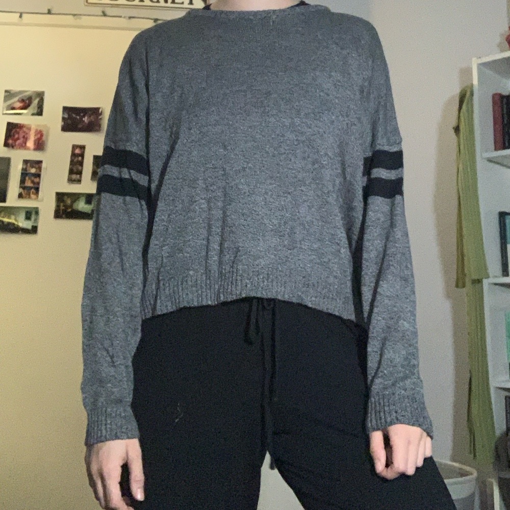 Brandy Melville Gray Sweatet